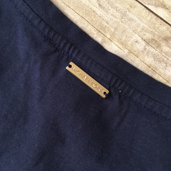 MICHAEL KORS Navy Laser Cut Eyelet Short Slv Tee - Picture 5 of 7